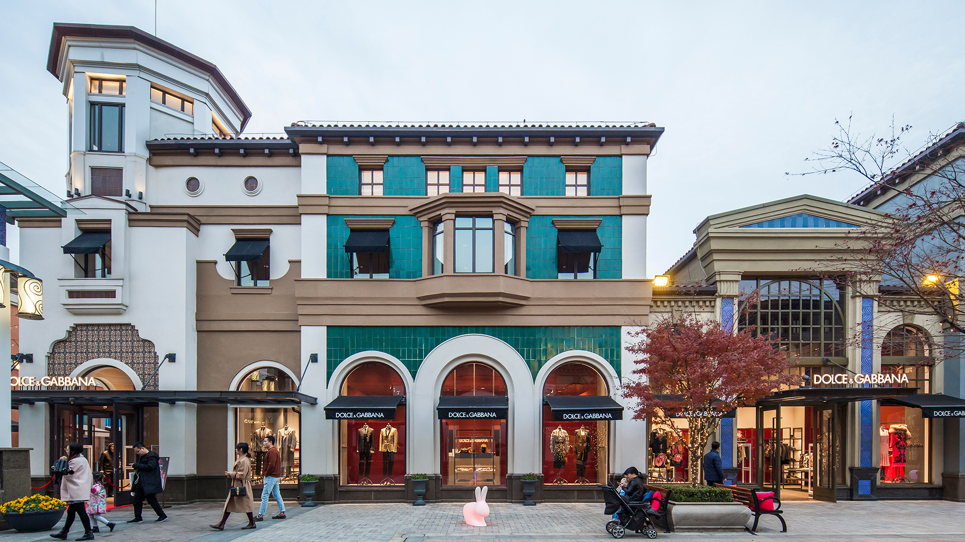 【DOLCE&GABBANA杜嘉班纳】折扣店_比斯特苏州购物村(奕欧来奥特莱斯)