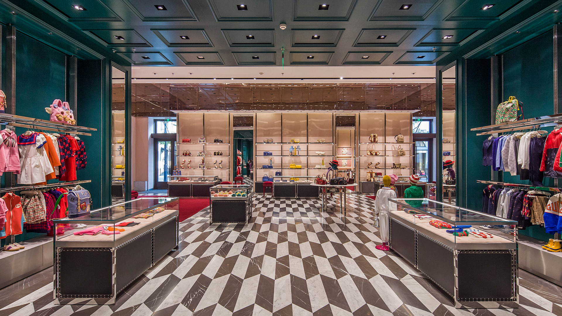 GUCCI古驰_折扣店_比斯特苏州购物村（奕欧来奥特莱斯）