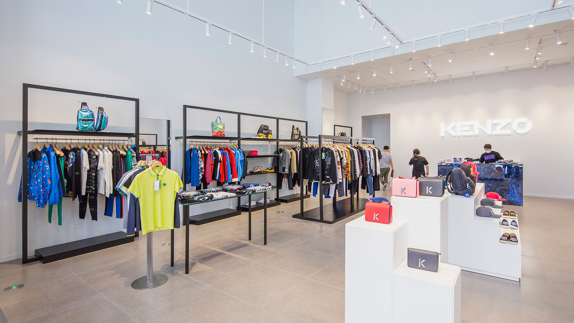 KENZO高田贤三_折扣店_比斯特苏州购物村(奕欧来奥特莱斯)