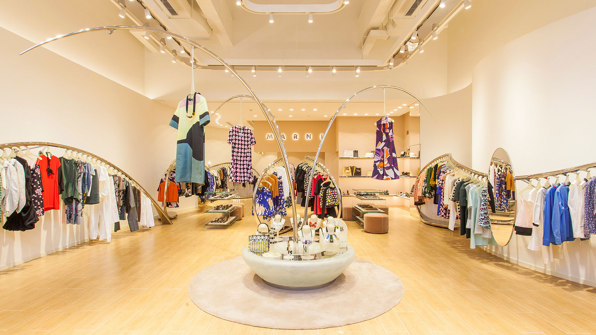 MARNI玛尼_折扣店_比斯特苏州购物村（奕欧来奥特莱斯）