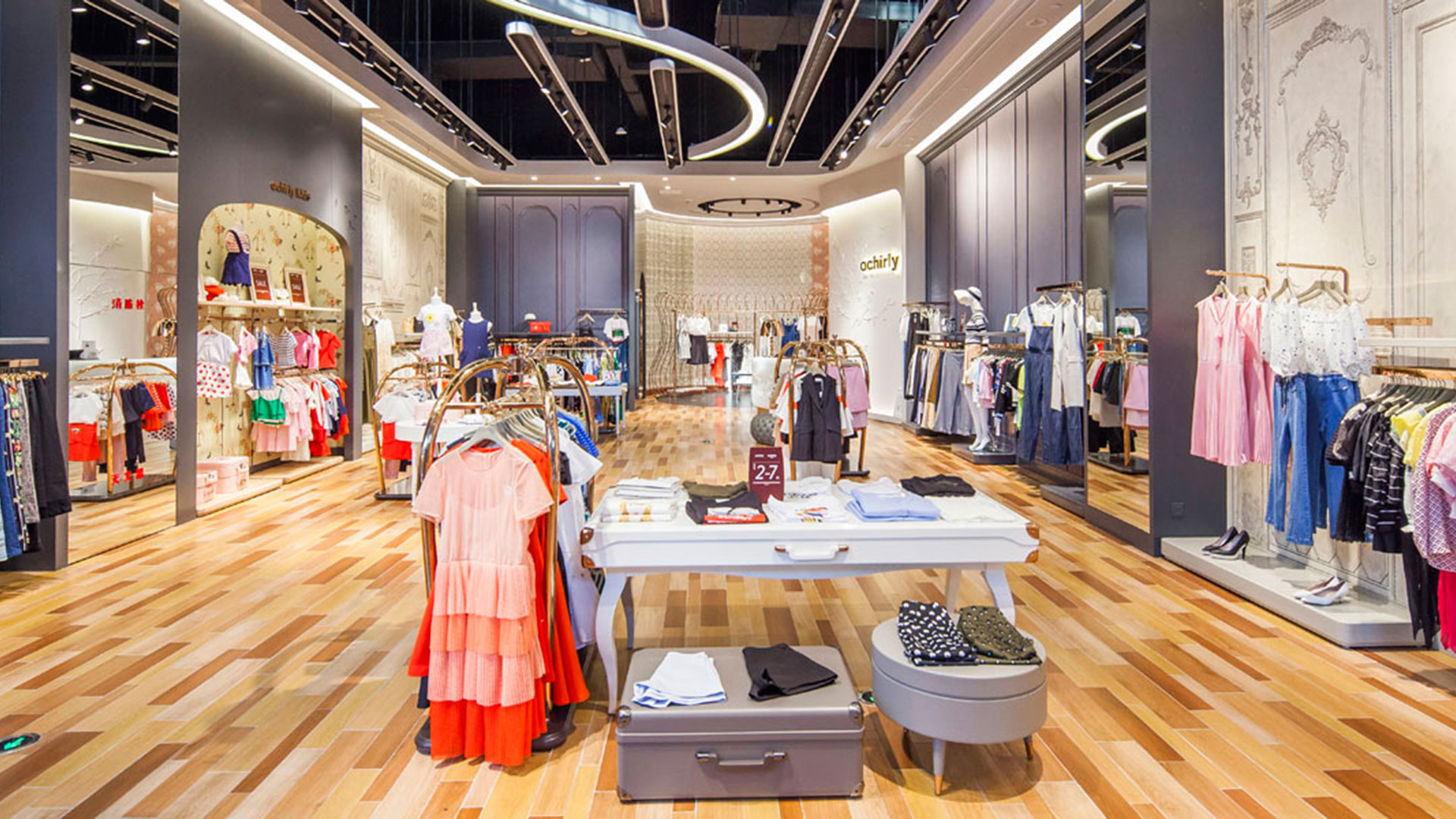 【ochirly欧时力】折扣店_比斯特苏州购物村（奕欧来奥特莱斯）